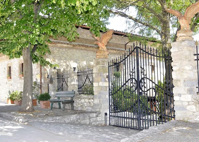 La Baronata Pescosansonesco